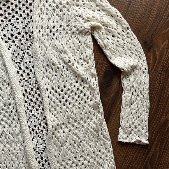 (NWOT) Forever 21 Long Knit Cardigan/Coverup - White/Cream - Picture 9 of 9